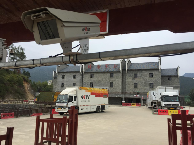 雷锋网 | FG电子(中国)官方网站人脸识别技术助力央视春晚会场安保